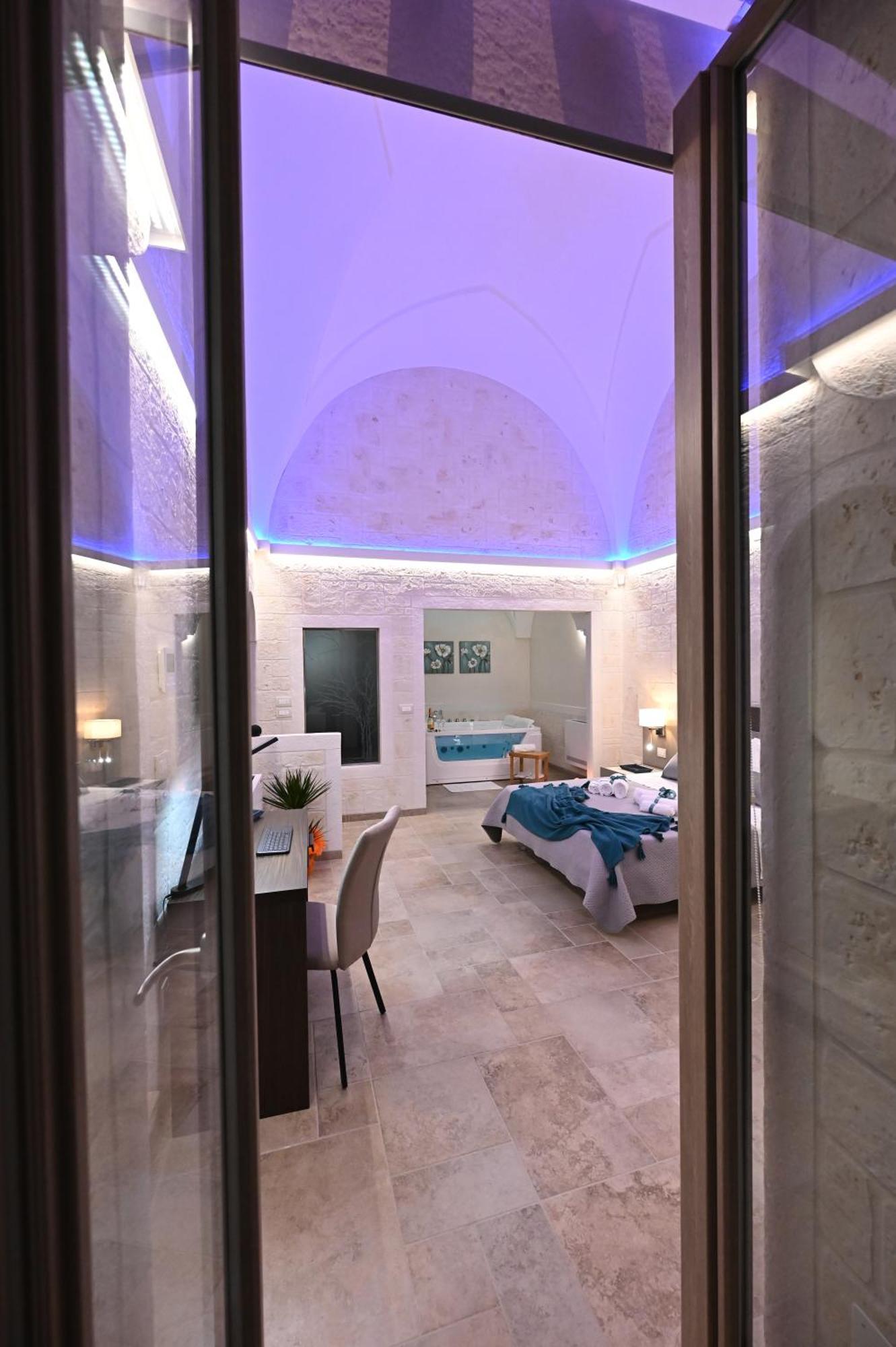 Suite Laurel Spa Con Idromassaggio ファザーノ エクステリア 写真