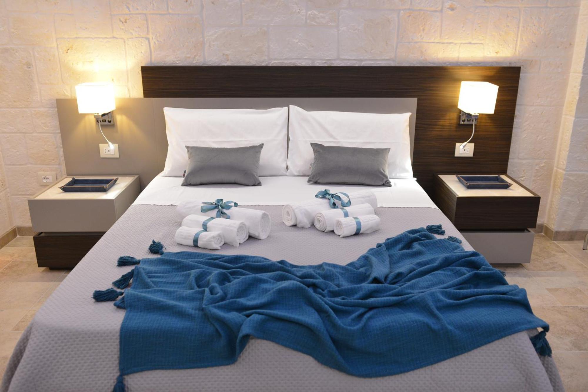 Suite Laurel Spa Con Idromassaggio ファザーノ エクステリア 写真